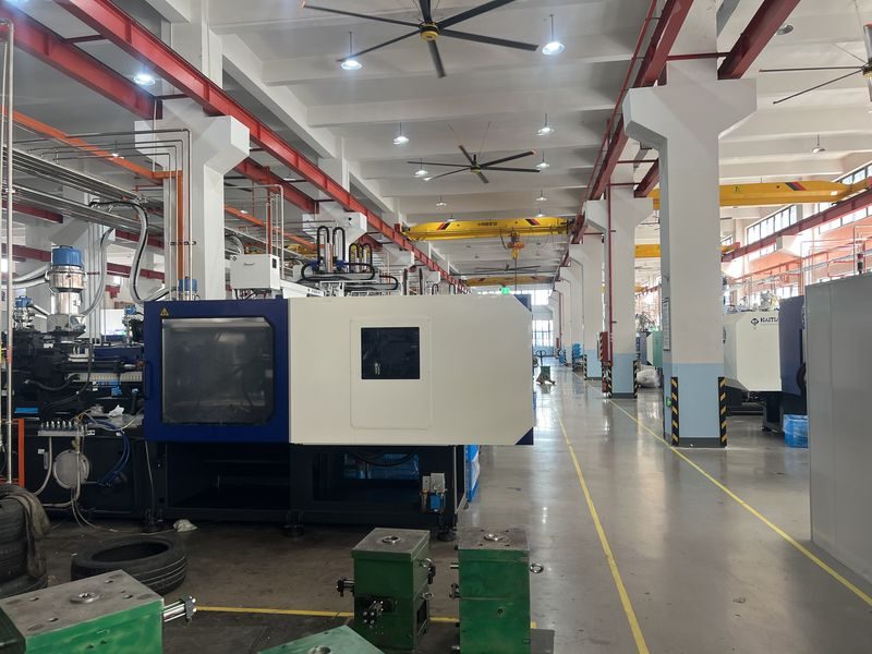 Inspection bench at a partner factory